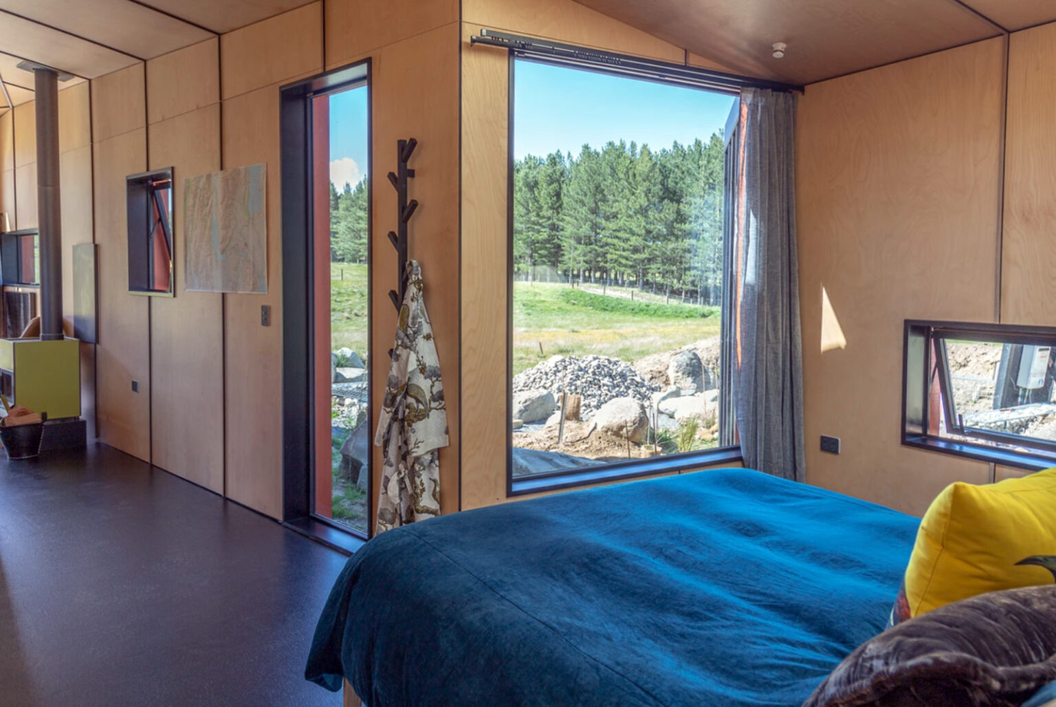 Skylark Cabin Luxury Accommodation, Twizel, Mackenzie Country - NZ ...